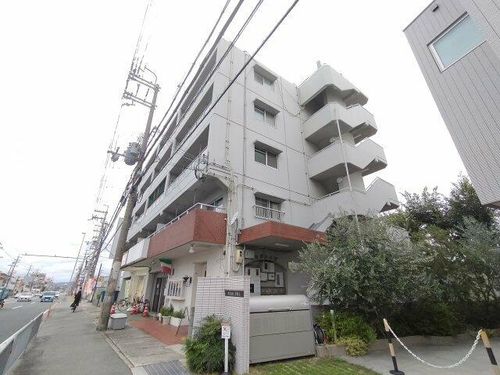 大阪府箕面市半町3丁目(マンション)の賃貸物件の外観