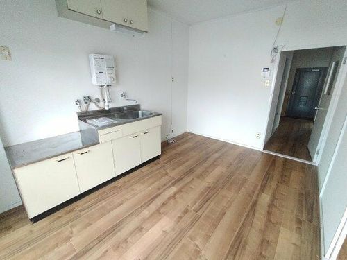 大阪府箕面市半町3丁目(マンション)の賃貸物件のキッチン
