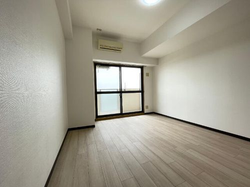 ヤマトマンション昭和橋の居間