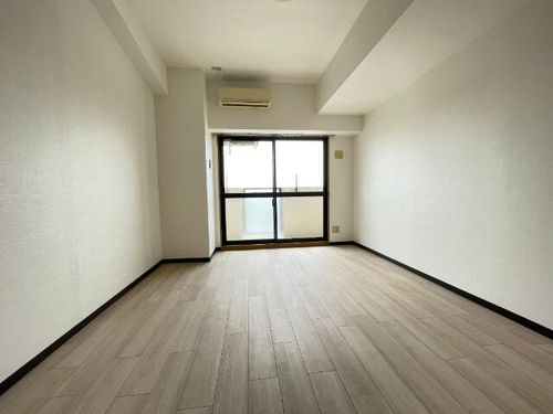 ヤマトマンション昭和橋の居間