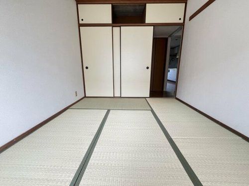 槇塚台C住宅5棟の内装