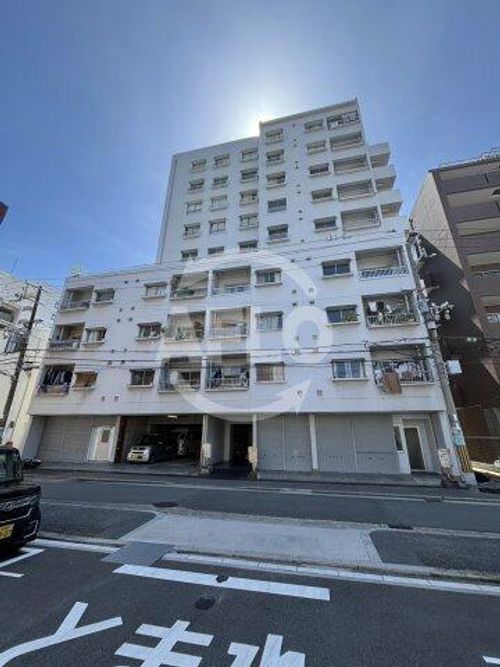 市岡グランドビルの外観