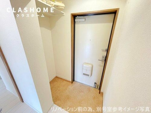 センチュリー重原202の玄関