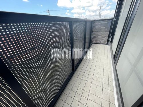 ビーライン岡田の内装