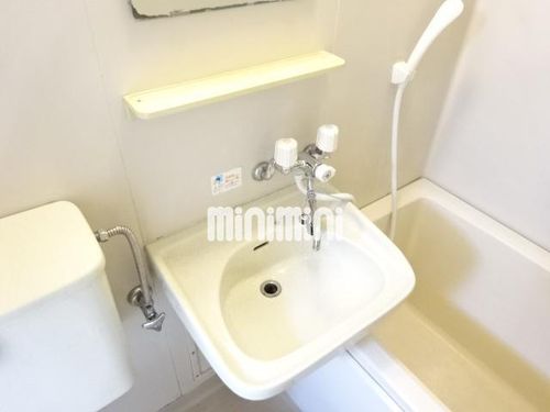 安藤ビルの内装