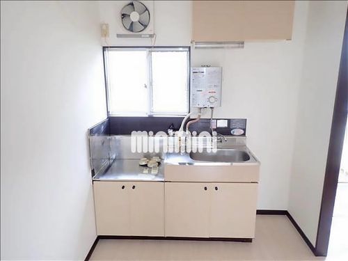 ドミールハラ A棟のキッチン