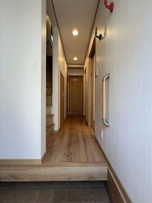 兵庫県神戸市須磨区須磨寺町2丁目(一戸建)の賃貸物件1の玄関