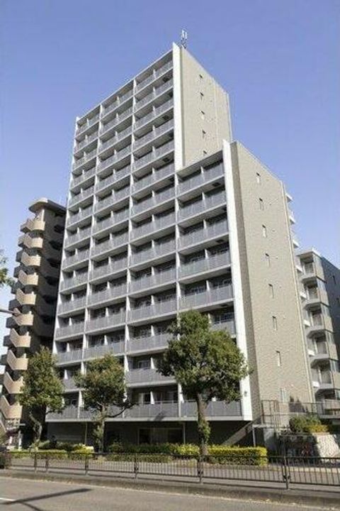 WELLコート山手の外観