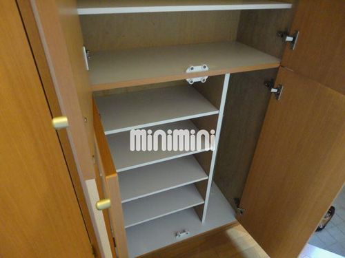 アムールディアコートの玄関