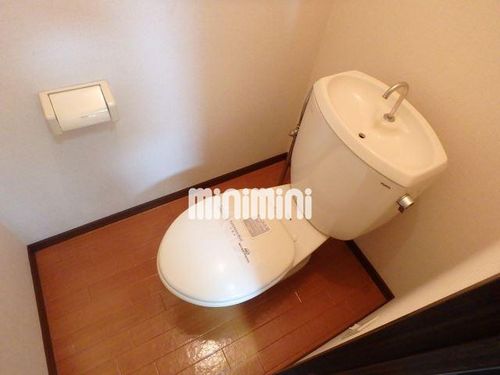 タウニー春日の内装