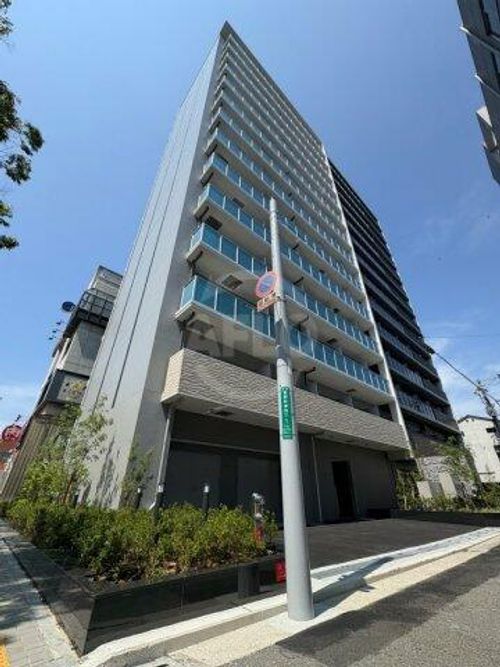 S-RESIDENCE堺altklasの外観