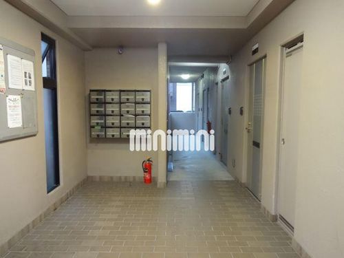 サンセール塩釜の玄関