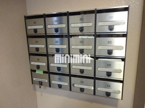 サンセール塩釜の玄関