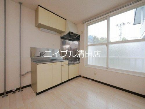 ロンバートⅠ106の居間