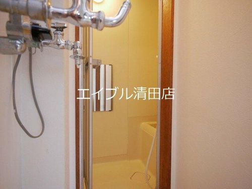 ロンバートⅠ106の風呂