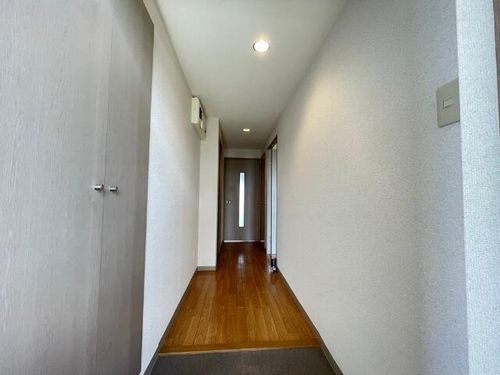 CASA ELEVATOの玄関