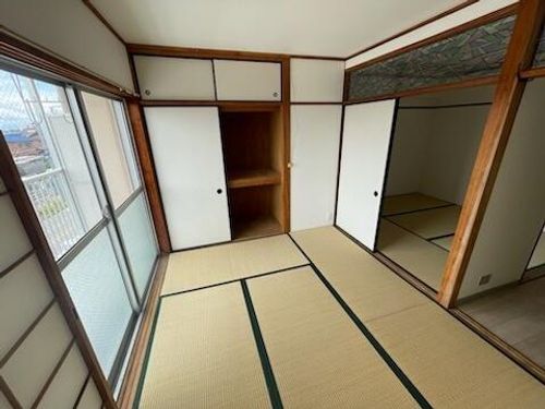 日光寺マンションの内装