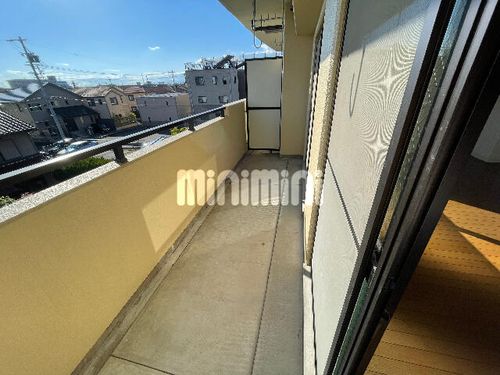 グランシャリオの内装