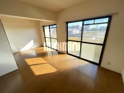 グランシャリオのその他画像