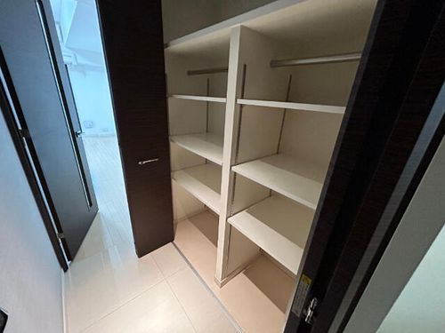 セノアタワー泉の内装