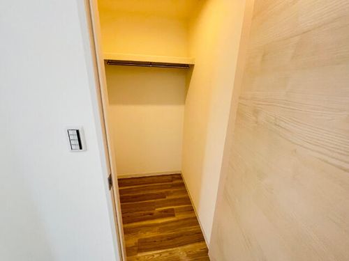 ジーメゾン清須エルシア302の内装