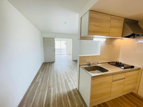 ジーメゾン清須エルシア302の居間