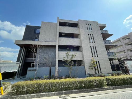 HIGH LINE PARK(ハイラインパーク)A棟の外観