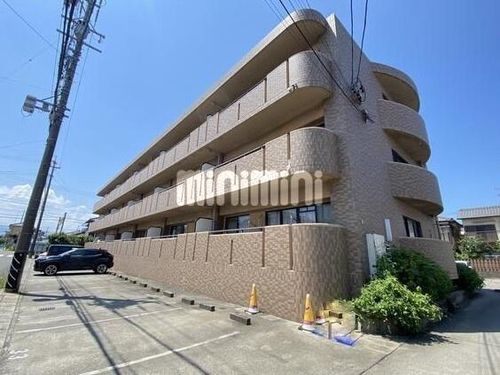 ルピナス橘の外観