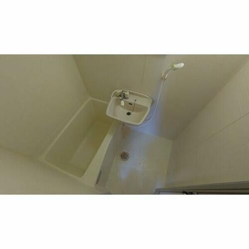 鶴見ベルダァーⅠ番館の風呂