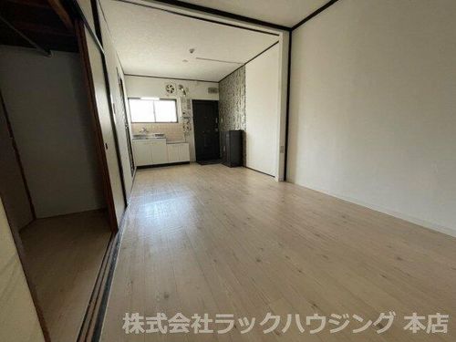 ナカジョウマンションの居間