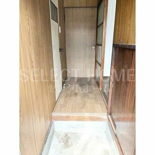 コーポ吉祥の玄関