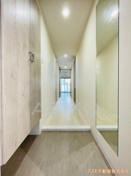 ブルフォルトゥーナ扇町の玄関