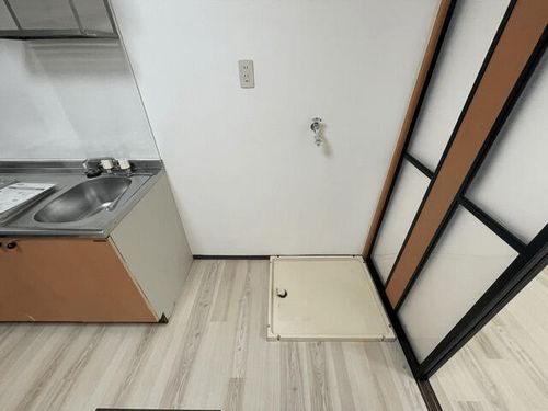 ルミエール吹上102の居間