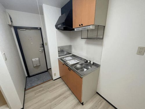 ルミエール吹上102のキッチン