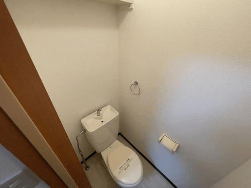 ルミエール吹上102の内装