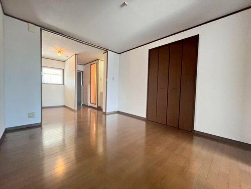 大阪府堺市北区宮本町(マンション)の賃貸物件の居間