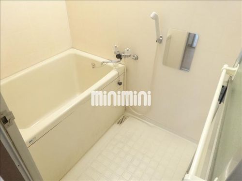 ラハイナハイツ焼山の風呂