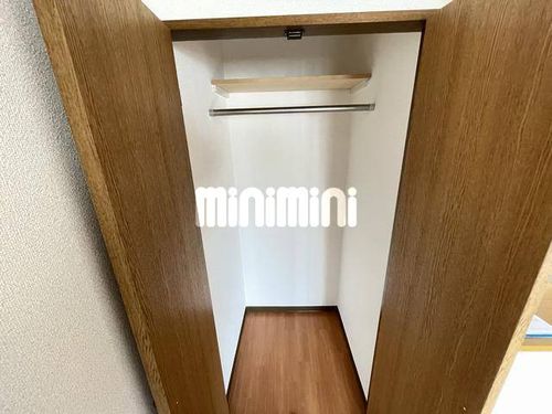 バーロウ杁が池の内装