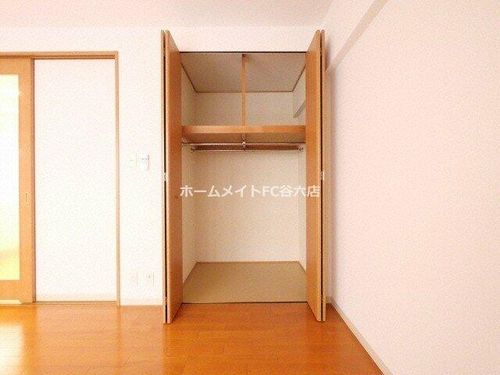 ウィスタリア京橋の内装