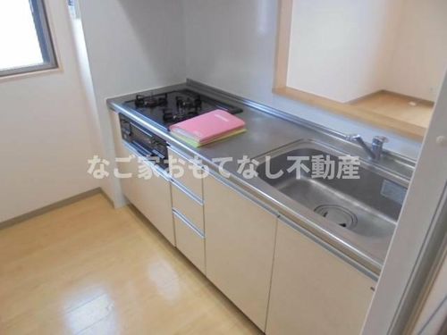 愛知県名古屋市西区こも原町(マンション)の賃貸物件202のキッチン