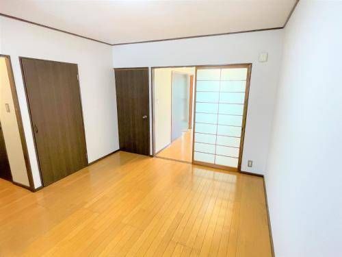 朝倉ハイツの居間