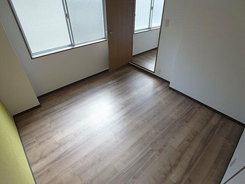 ロイヤルコートナグラのその他画像