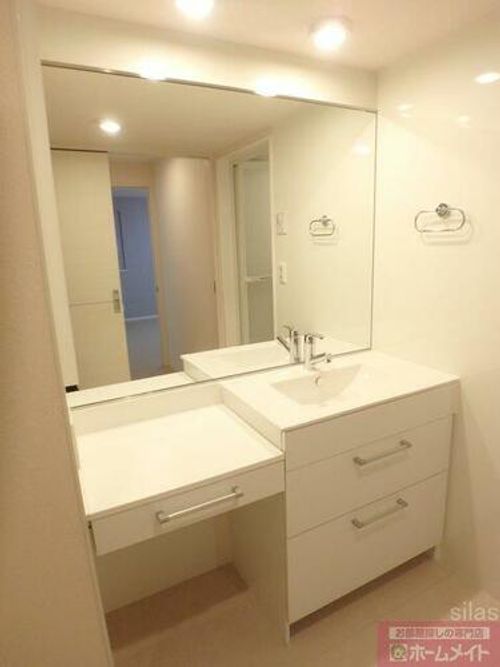 ラポート エルの内装