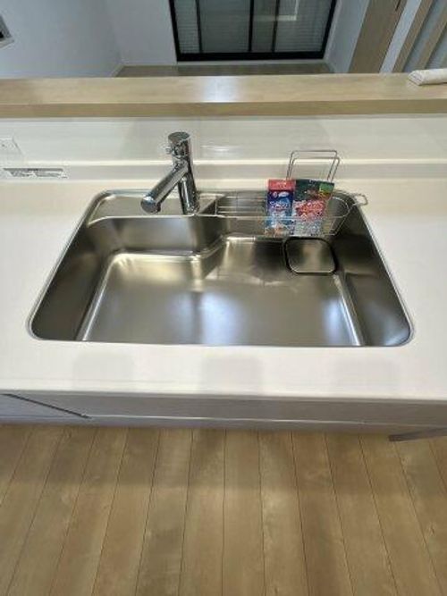 兵庫県神戸市灘区高羽町3丁目(一戸建)の賃貸物件のキッチン