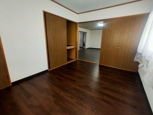 さとらんどハイツ1Fの内装