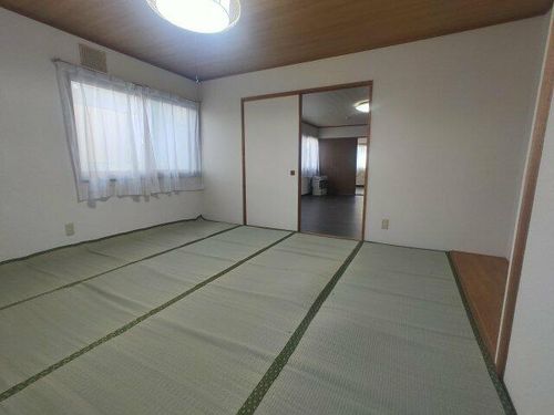 さとらんどハイツ1Fの内装