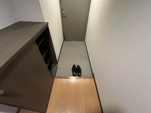 シャレオ当別壱番館702の玄関