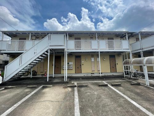 パームデールB棟の外観