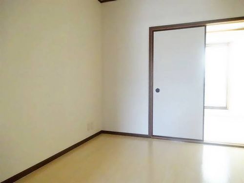 パームデールB棟の居間