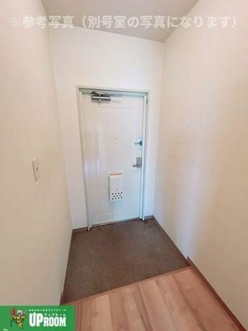 アーバンドエル西春駅前の玄関